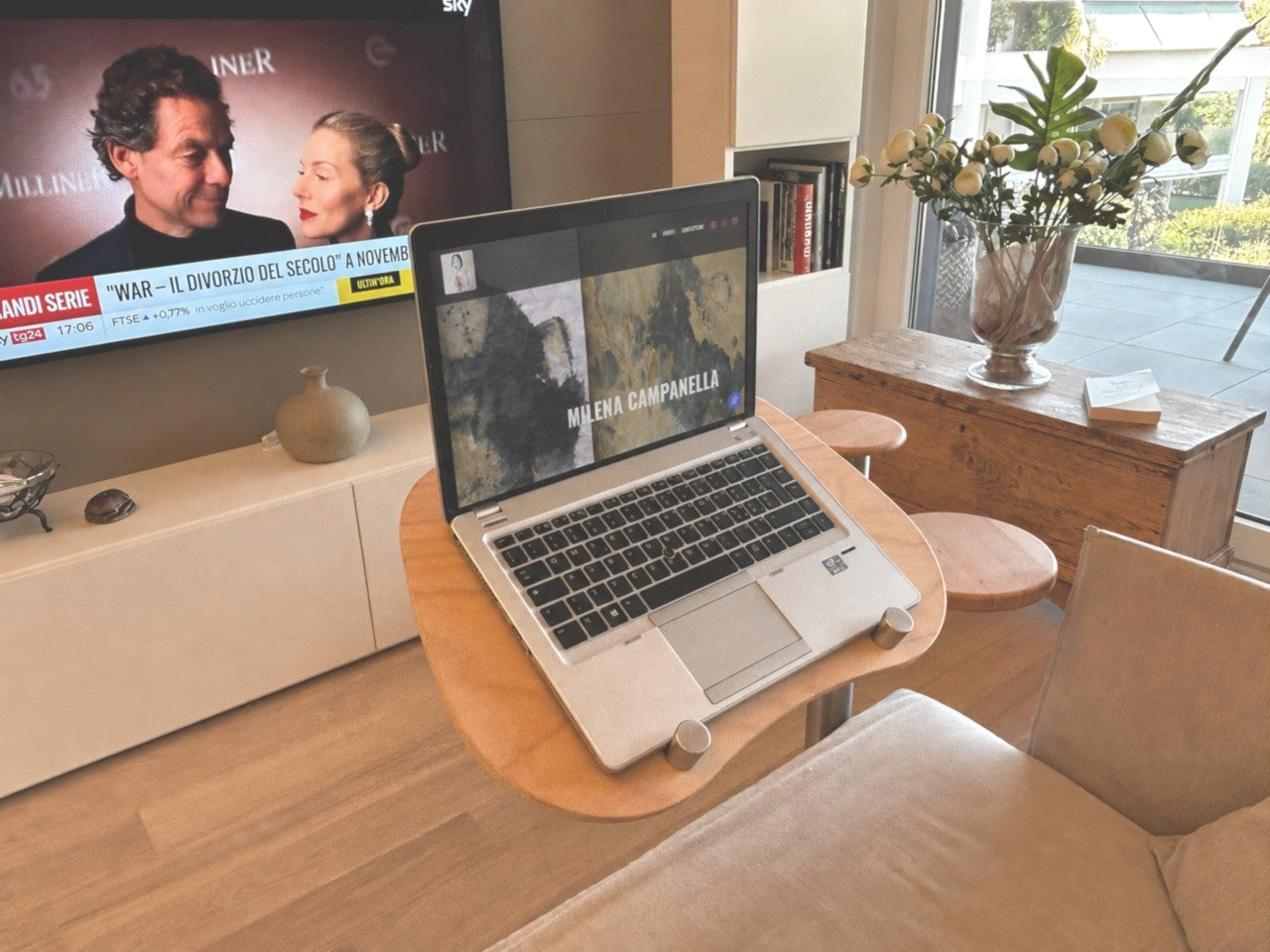 lapdesk-natural-supporto-ergonomico-per-laptop-da-divano-e-poltrona image 5